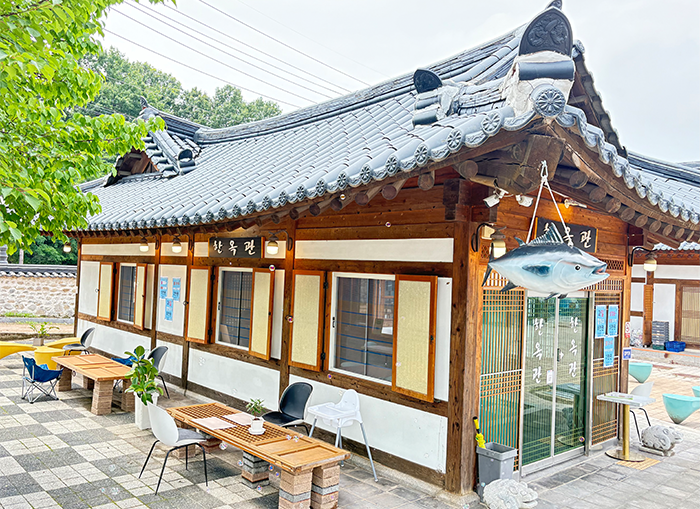 음식&middot;휴게시설1