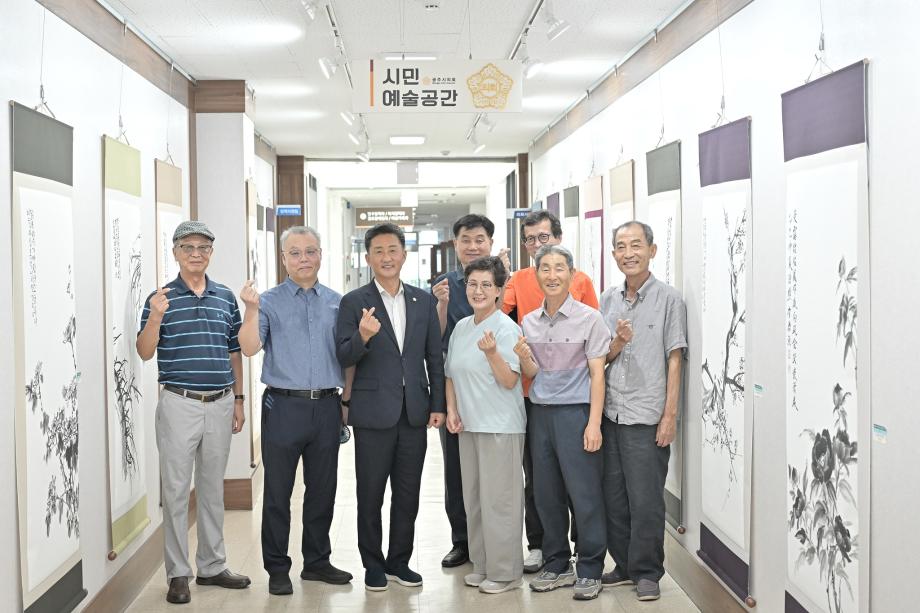 공주시의회 시민예술공간, 공주시종합사회복지관 문인화반 수강생 수상작 전시 이미지